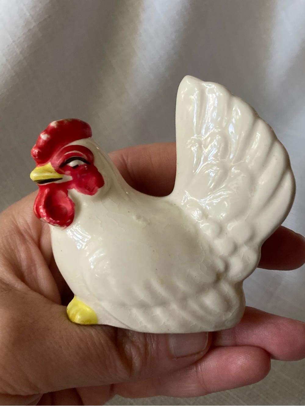 1950's Vintage Made in Japan Handpainted Chicken Shaker!